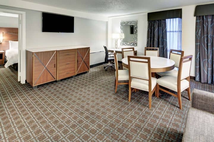 Room 12 of 41